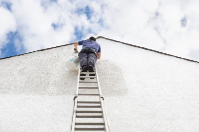 Peinture extérieure à la Bastide-sur-l'Hers — façades et ravalement